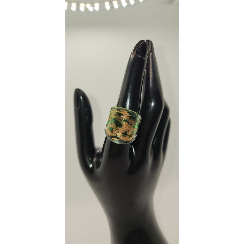 Various Rings Costume Jewelry, Statement Rings, Gold Tone Rings, Gemstone Rings - Picture 6 of 10